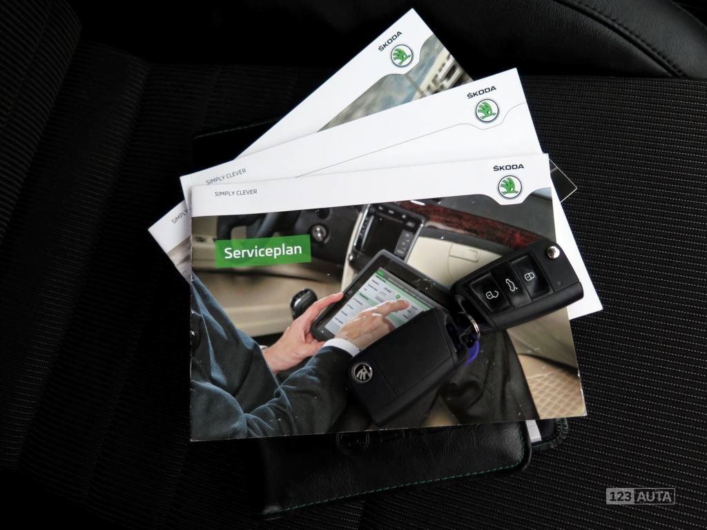 Škoda Octavia, 2013 - pohled č. 25