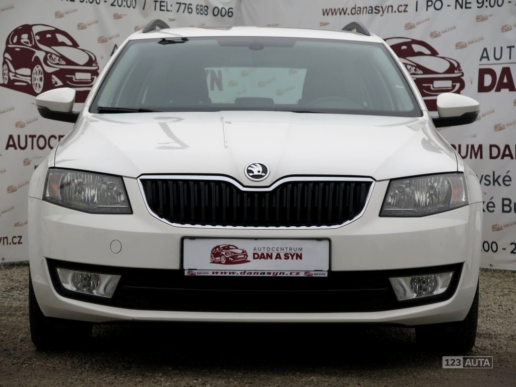 Škoda Octavia, 2013 - pohled č. 3