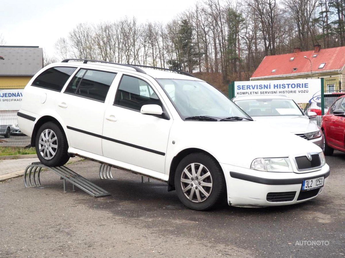 Škoda Octavia, 2008 - pohled č. 3