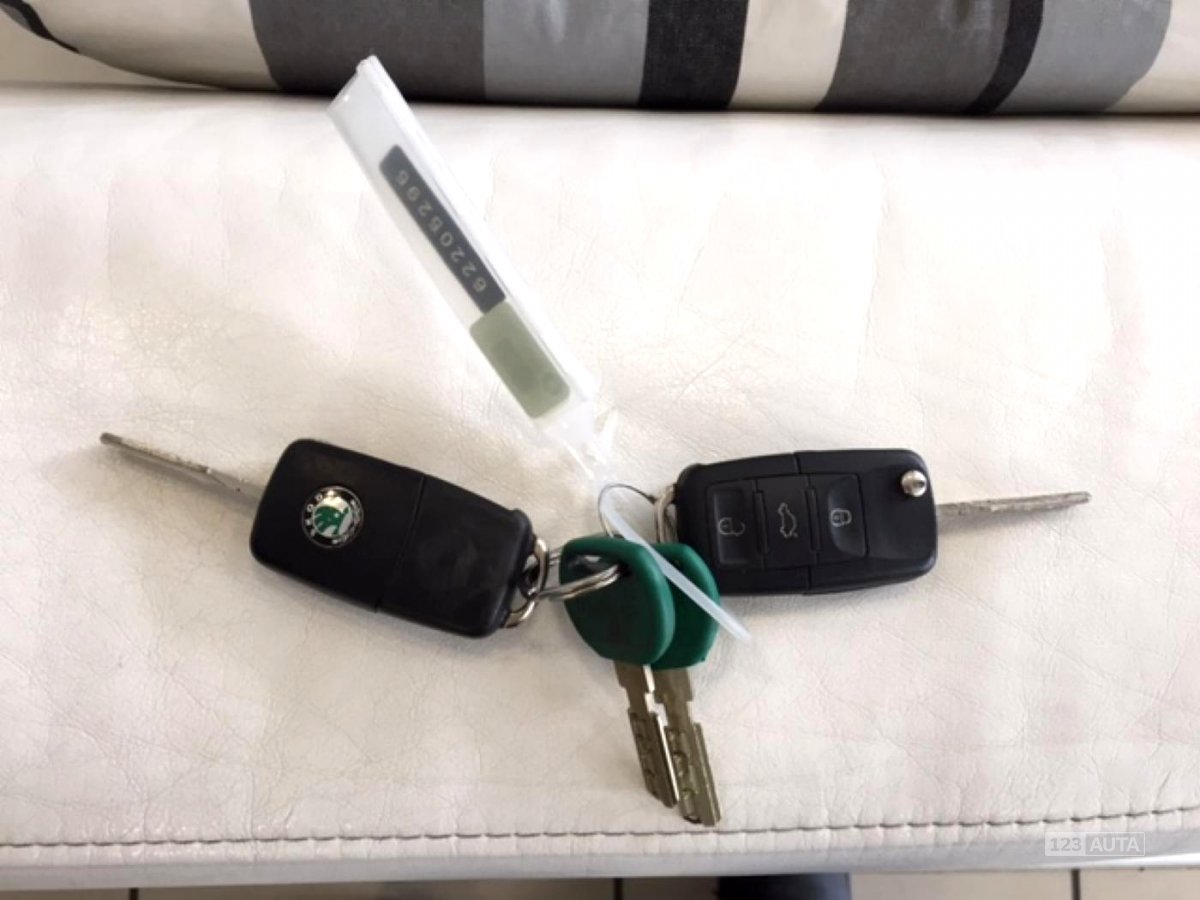 Škoda Octavia, 2006 - pohled č. 13