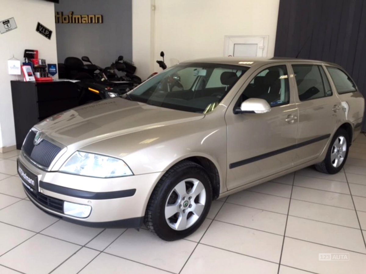 Škoda Octavia, 2006 - pohled č. 3