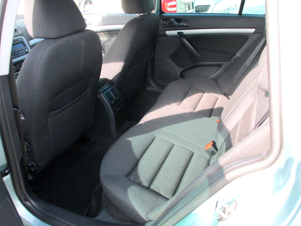 Škoda Octavia, 2012 - pohled č. 13