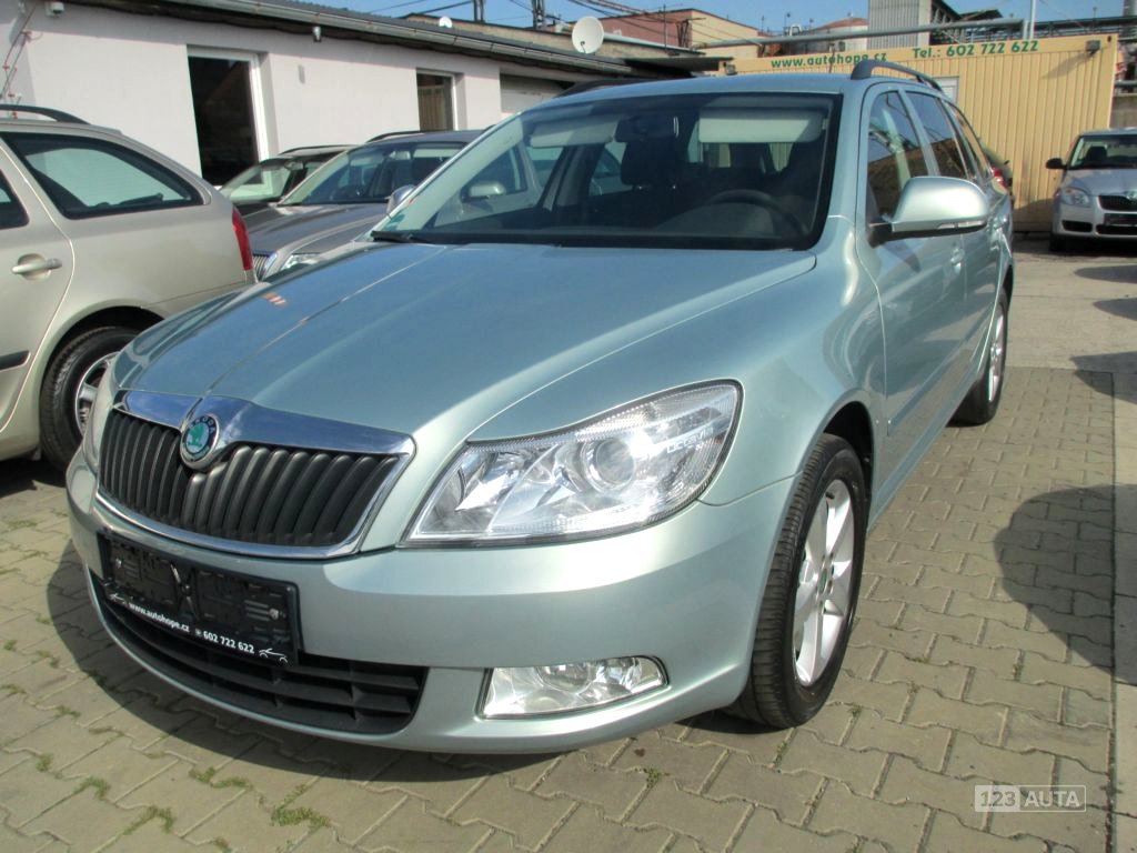 Škoda Octavia, 2012 - pohled č. 2