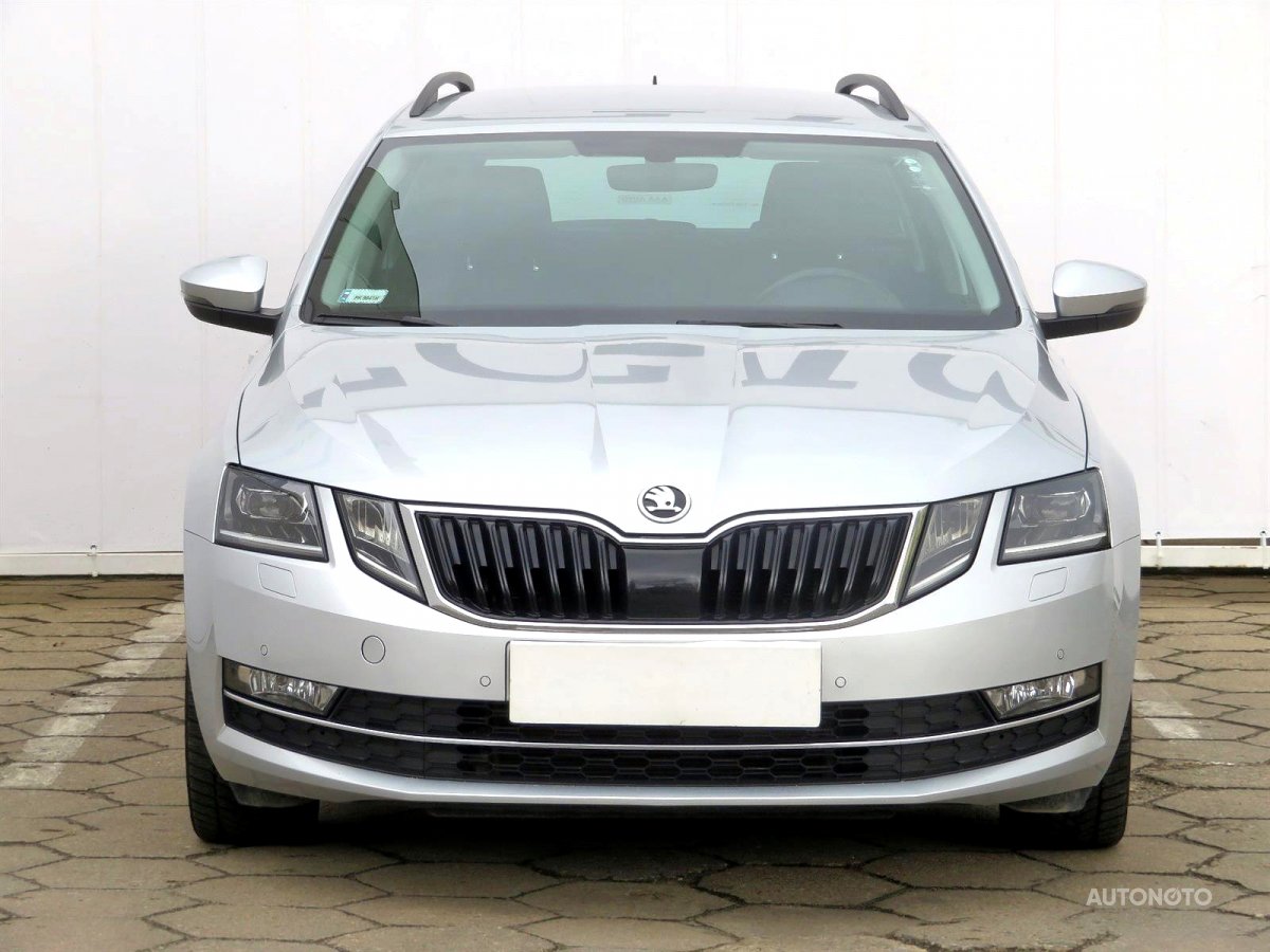 Škoda Octavia, 2018 - pohled č. 2