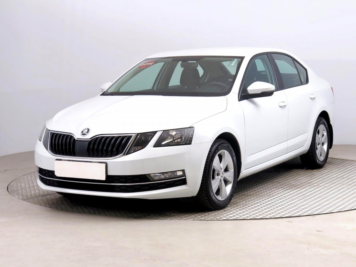 Škoda Octavia, 2017 - pohled č. 3