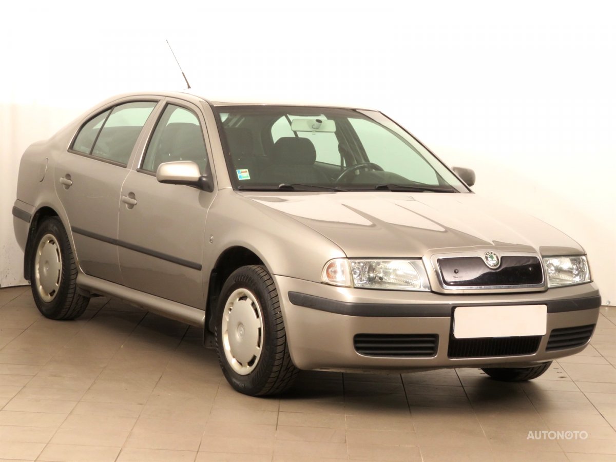 Škoda Octavia, 2008 - celkový pohled
