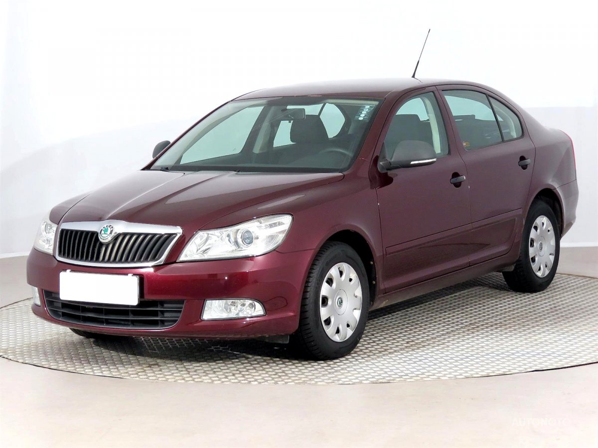 Škoda Octavia, 2012 - pohled č. 3