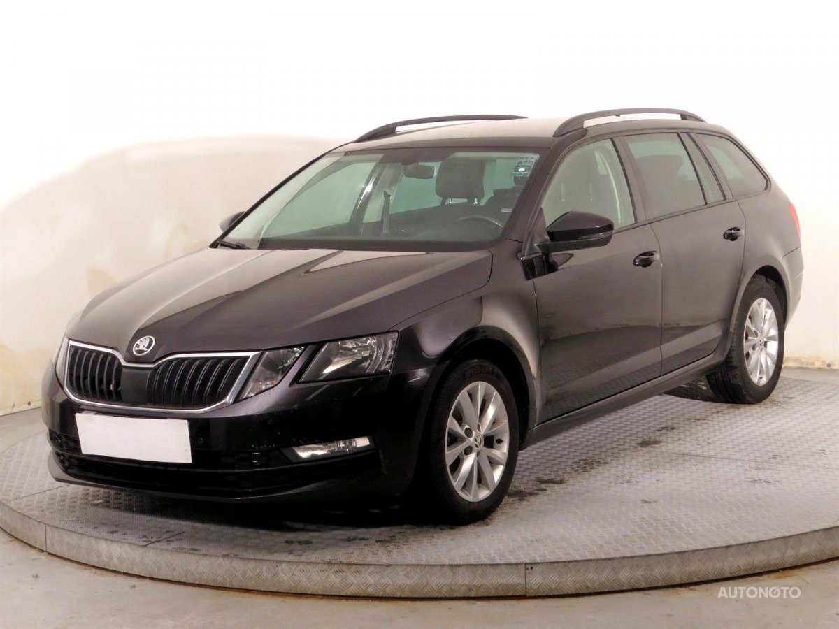 Škoda Octavia, 2017 - pohled č. 3