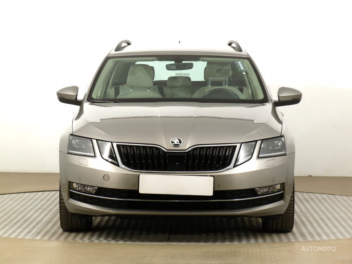 Škoda Octavia, 2017 - pohled č. 2