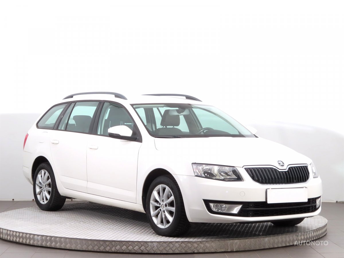 Škoda Octavia, 2013 - celkový pohled