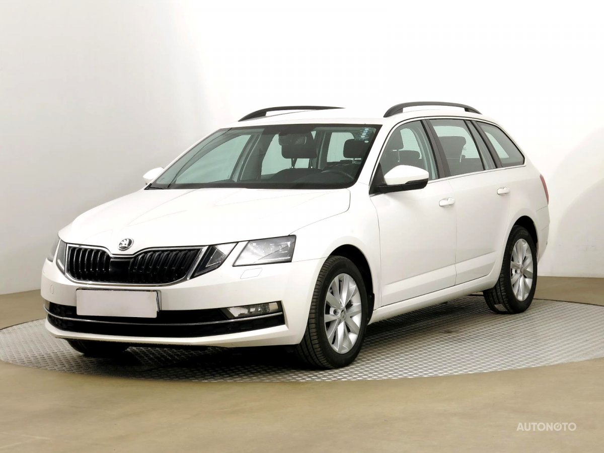 Škoda Octavia, 2018 - pohled č. 3