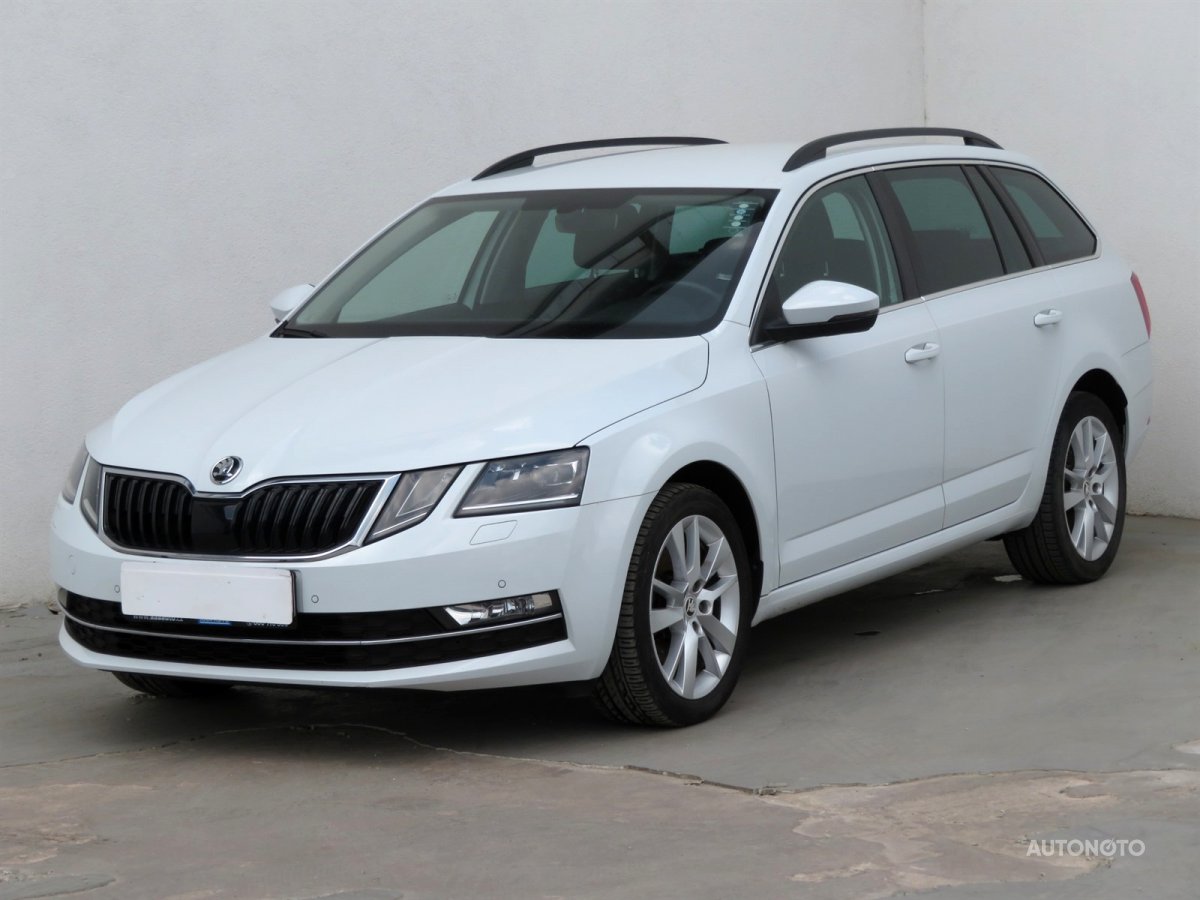 Škoda Octavia, 2017 - pohled č. 3