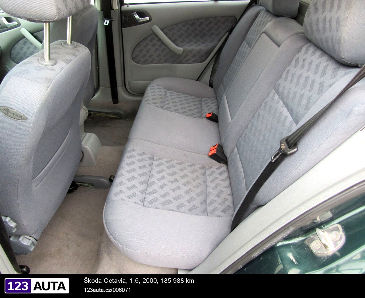 Škoda Octavia, 2000 - pohled č. 15