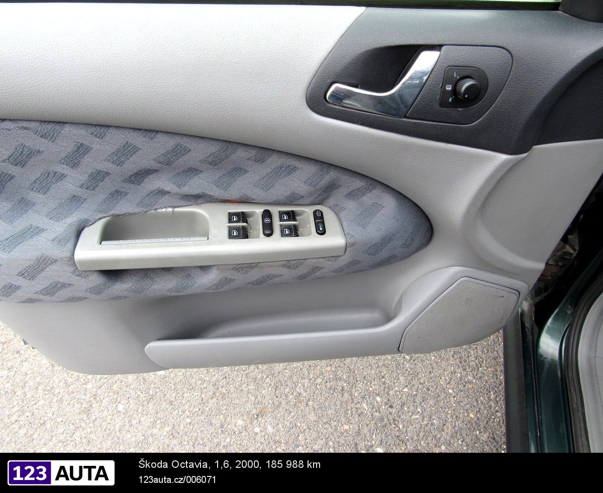 Škoda Octavia, 2000 - pohled č. 18