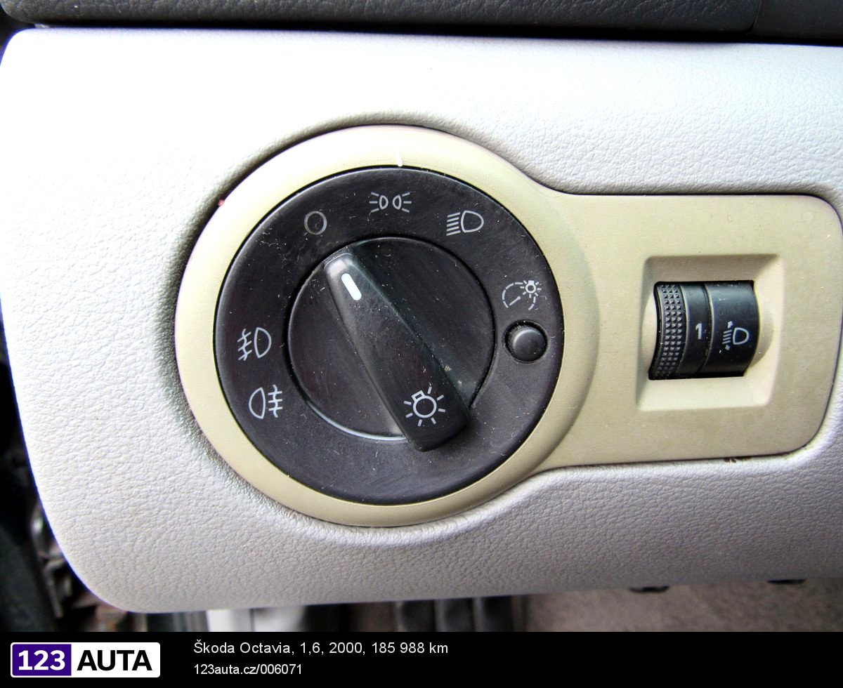 Škoda Octavia, 2000 - pohled č. 20