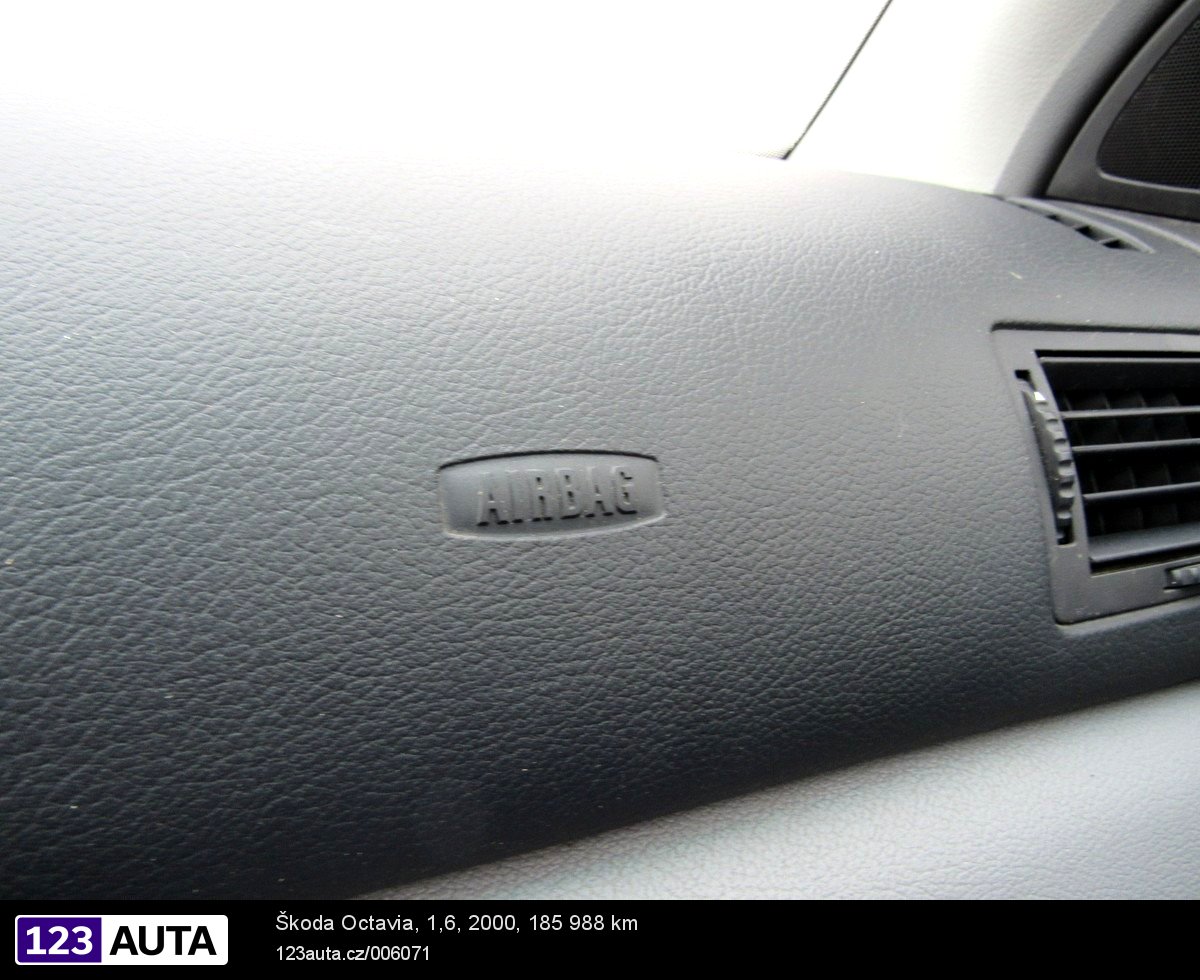 Škoda Octavia, 2000 - pohled č. 25