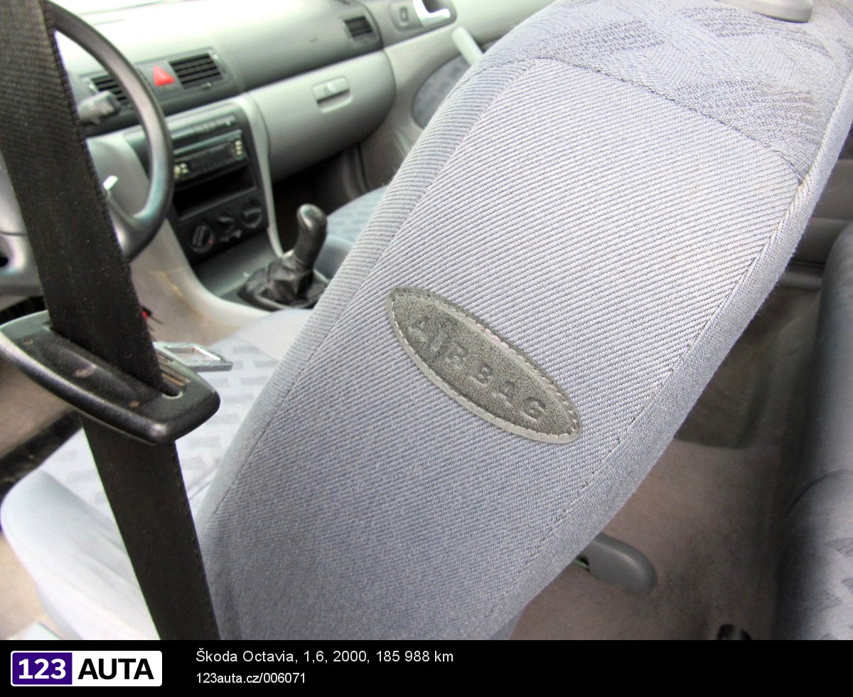 Škoda Octavia, 2000 - pohled č. 26
