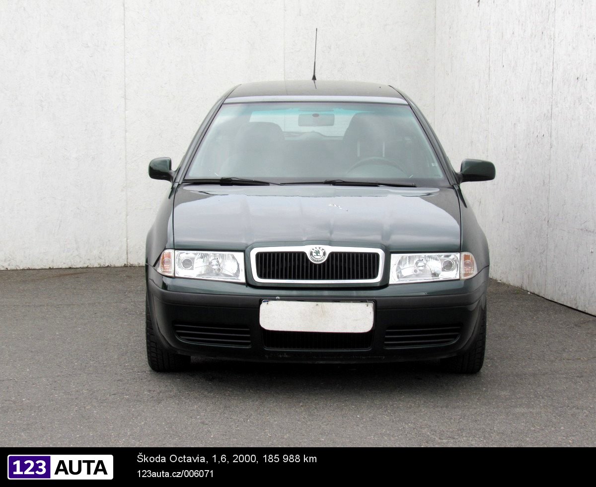 Škoda Octavia, 2000 - pohled č. 2