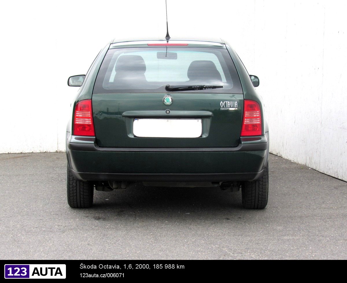 Škoda Octavia, 2000 - pohled č. 6