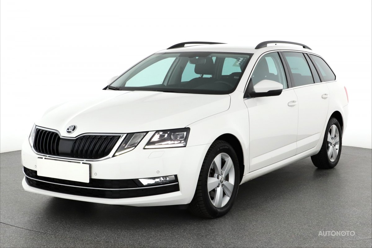 Škoda Octavia, 2018 - pohled č. 3