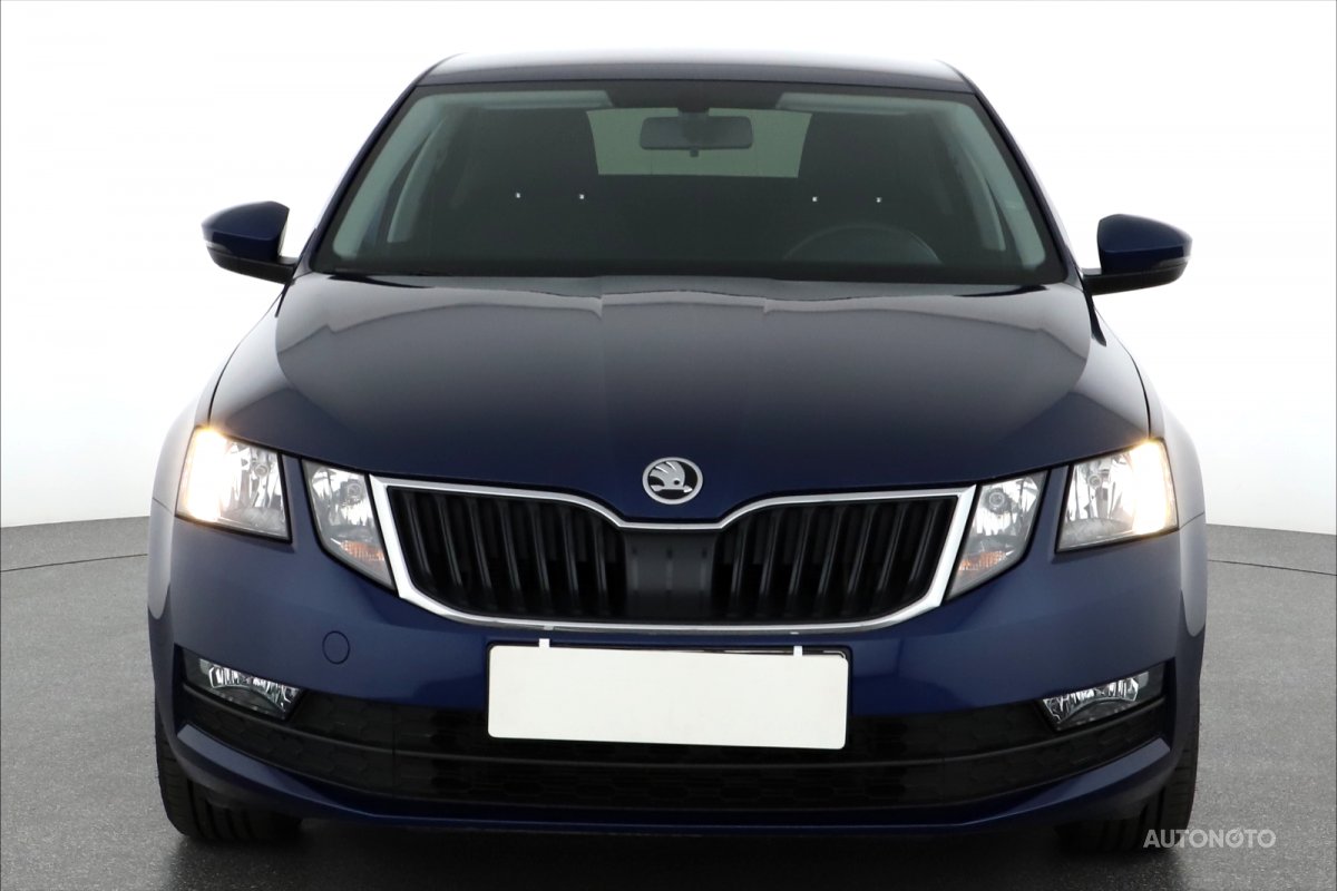 Škoda Octavia, 2020 - pohled č. 2
