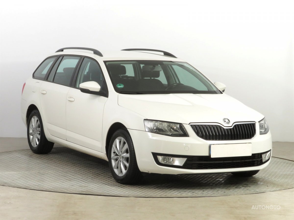 Škoda Octavia, 2013 - celkový pohled