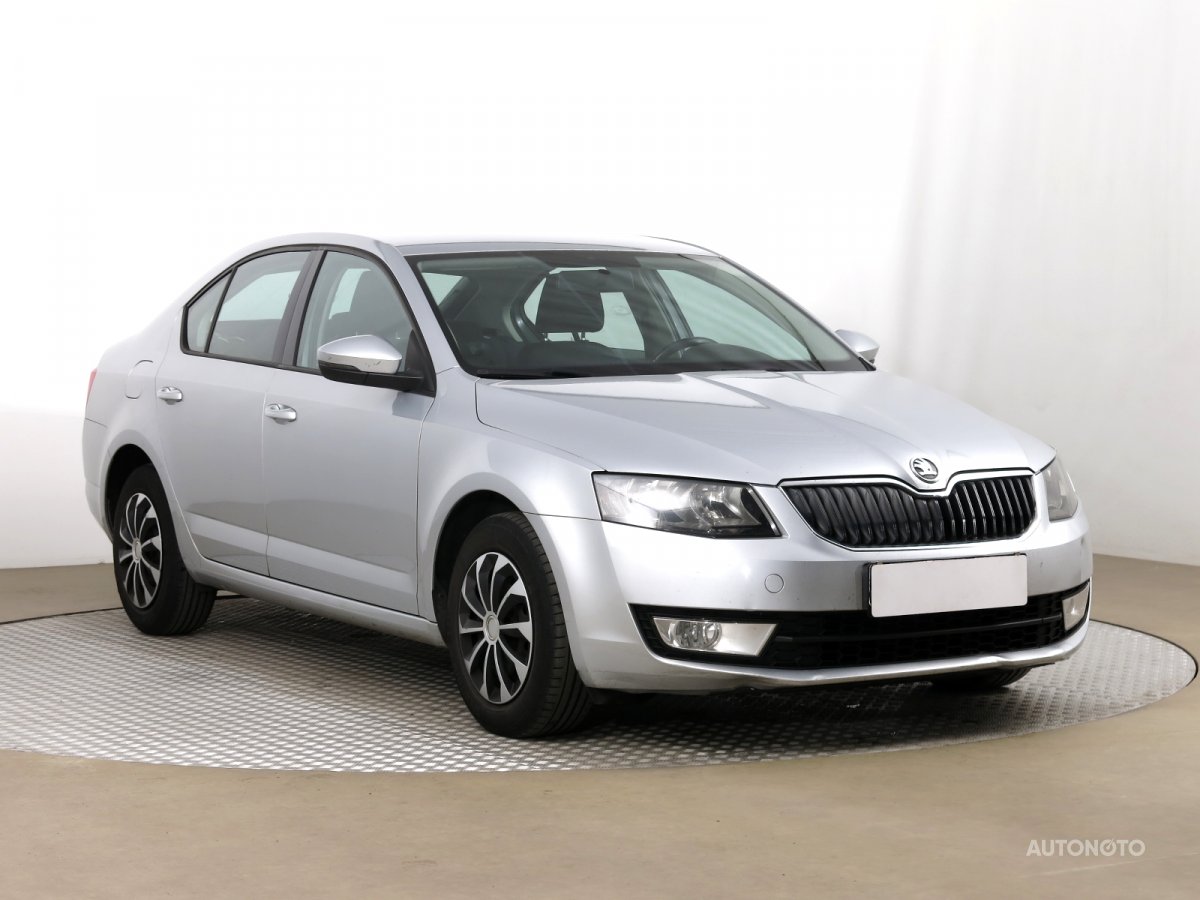 Škoda Octavia, 2013 - celkový pohled