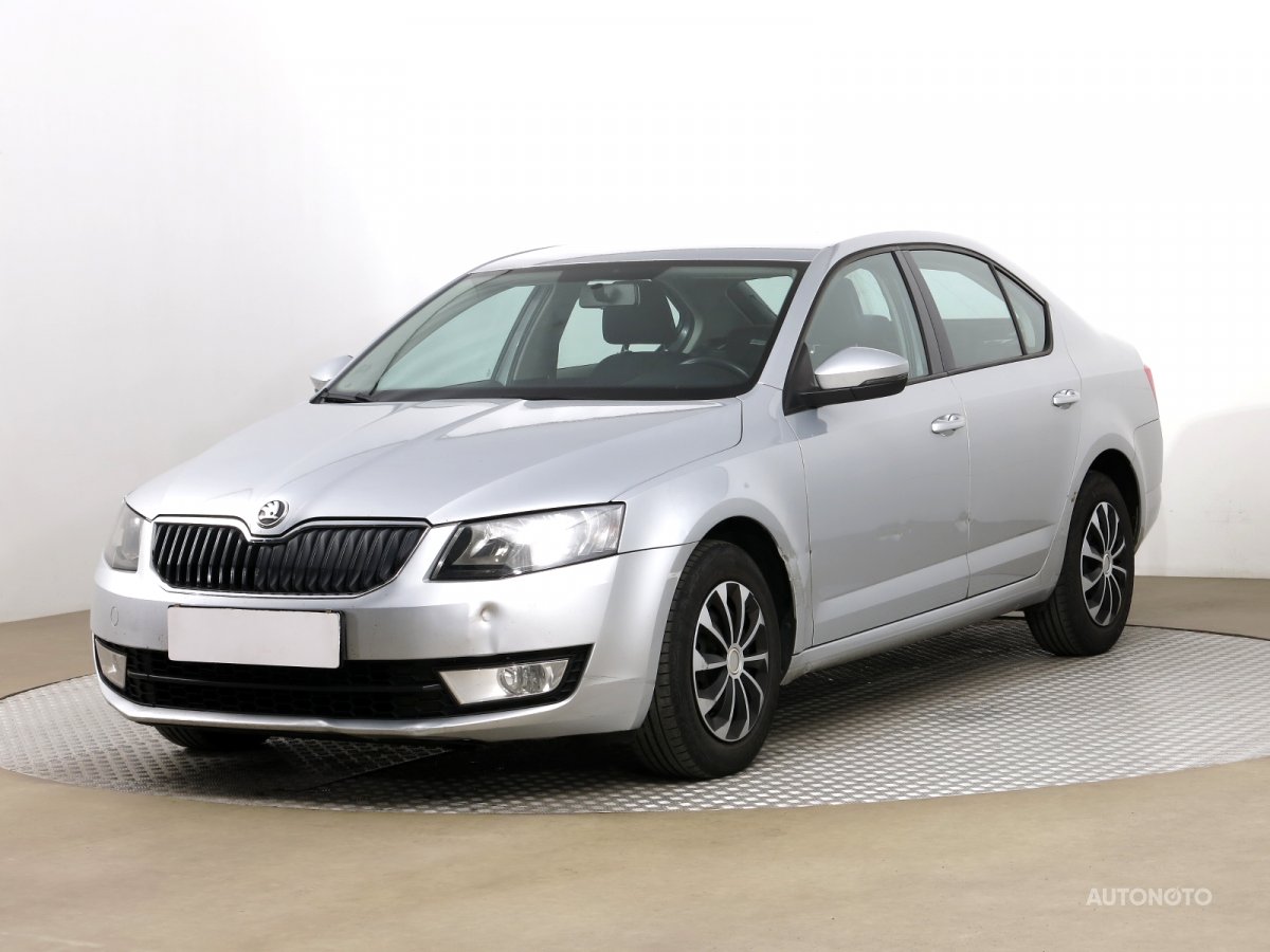 Škoda Octavia, 2013 - pohled č. 3