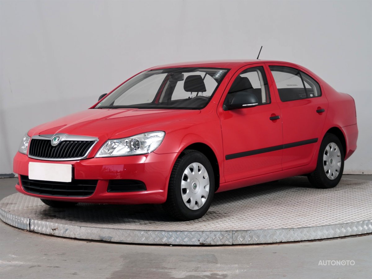 Škoda Octavia, 2012 - pohled č. 3