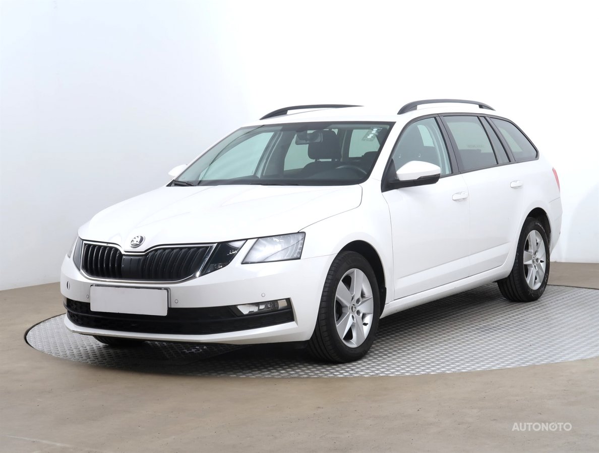 Škoda Octavia, 2017 - pohled č. 3