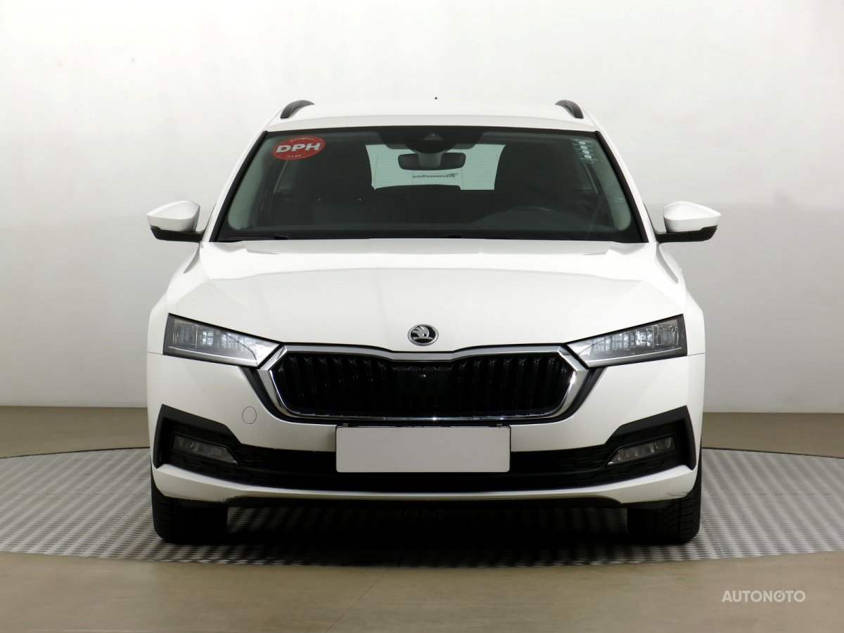 Škoda Octavia, 2020 - pohled č. 2