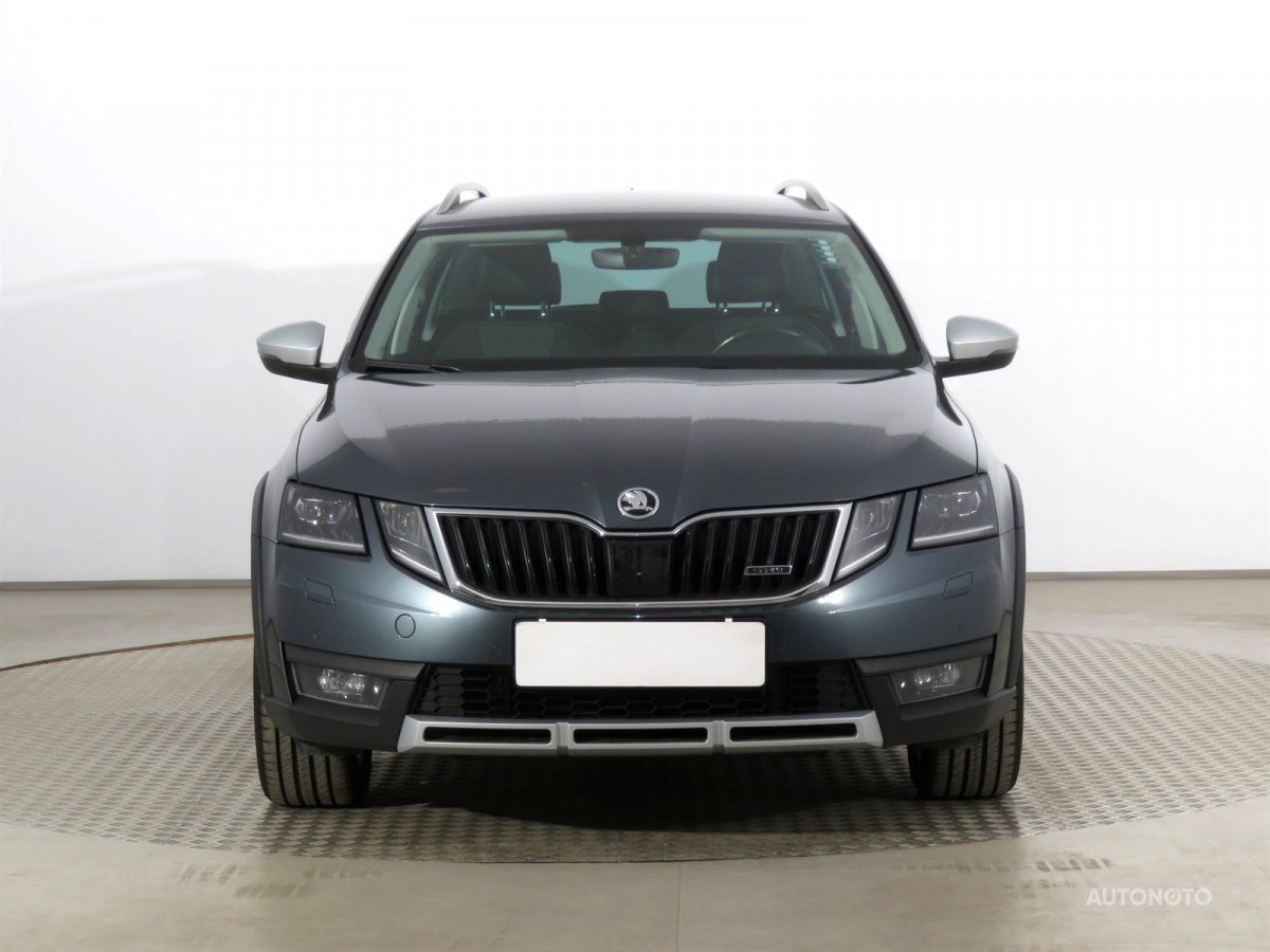 Škoda Octavia, 2018 - pohled č. 2