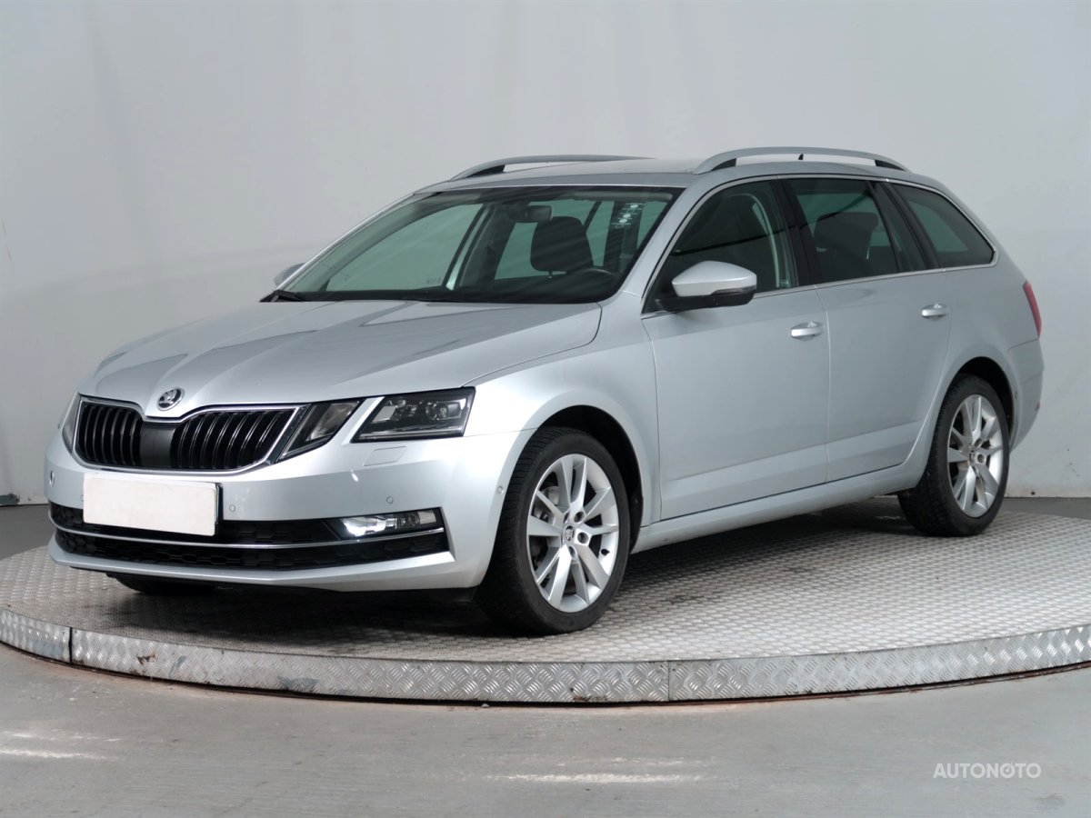 Škoda Octavia, 2017 - pohled č. 3