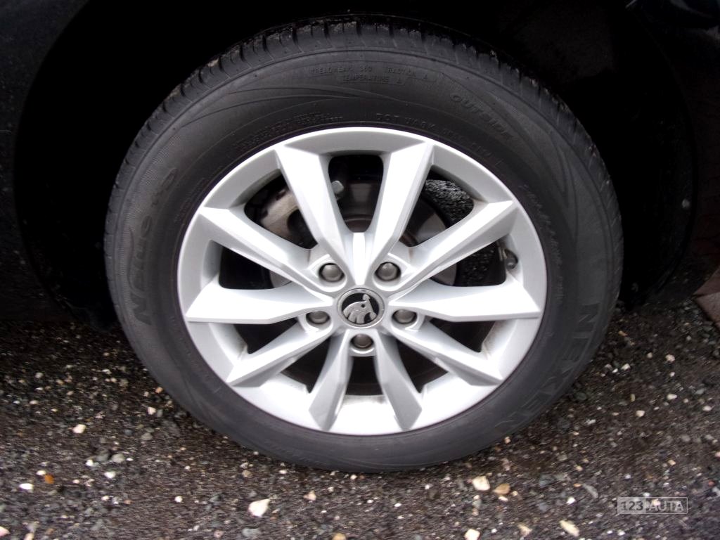 Škoda Octavia, 2014 - pohled č. 8