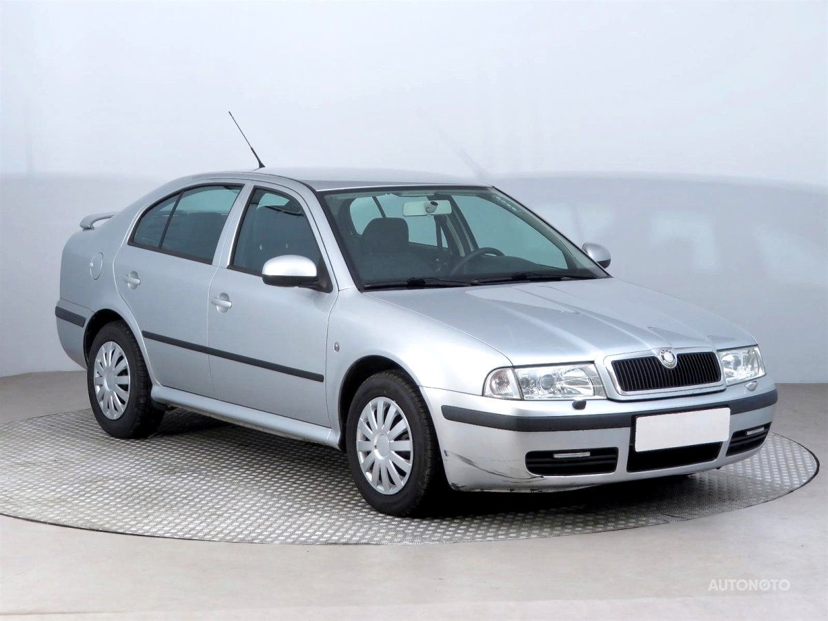 Škoda Octavia, 2010 - celkový pohled