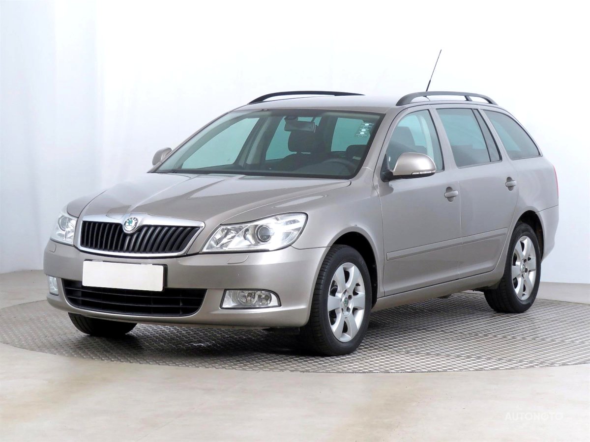 Škoda Octavia, 2011 - pohled č. 3