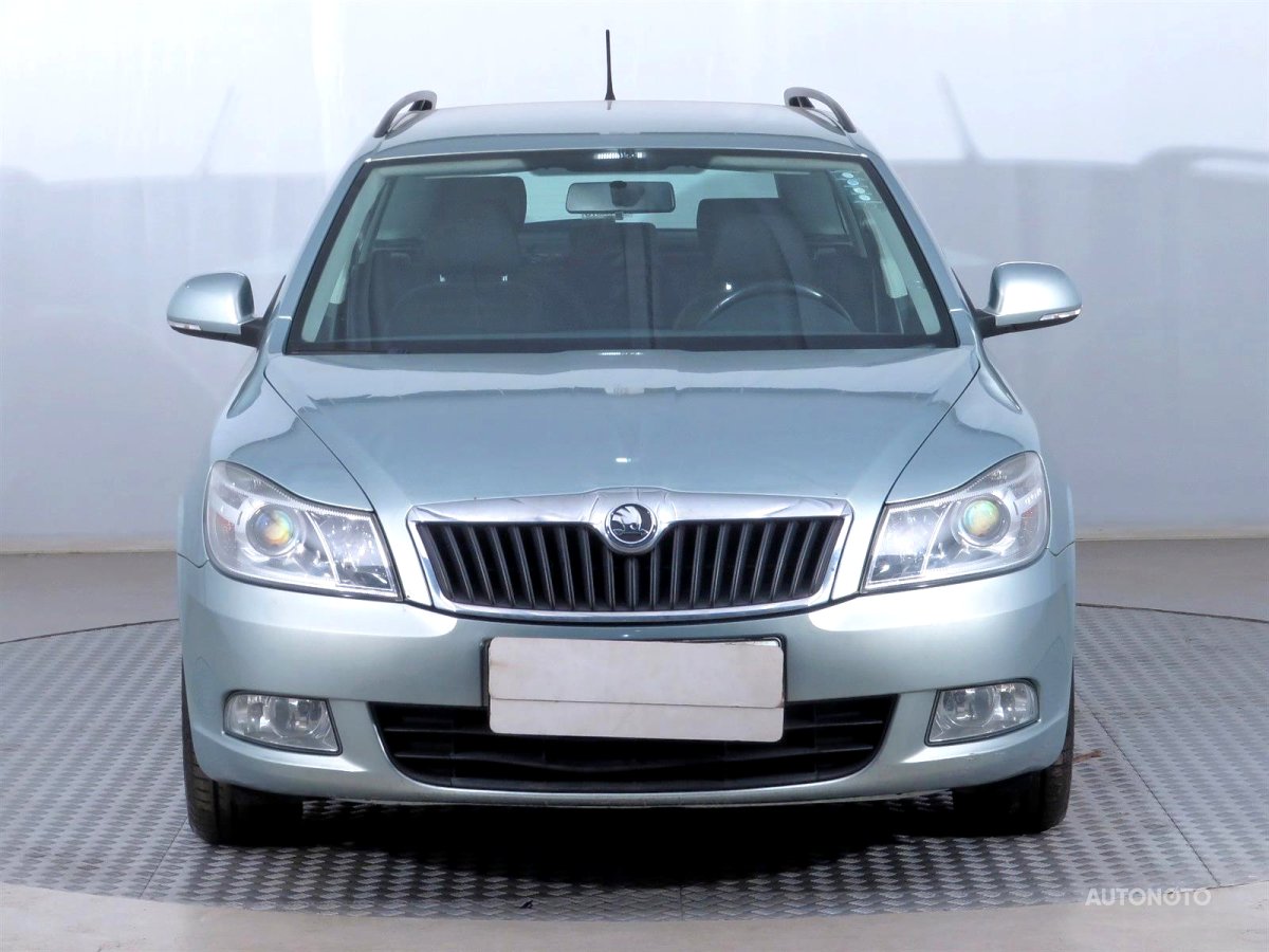 Škoda Octavia, 2011 - pohled č. 2