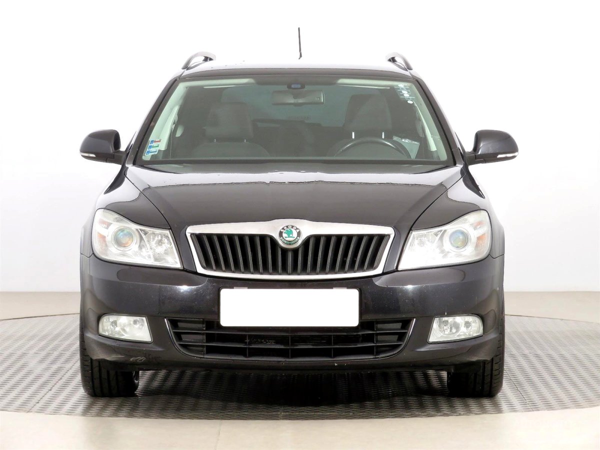 Škoda Octavia, 2012 - pohled č. 2