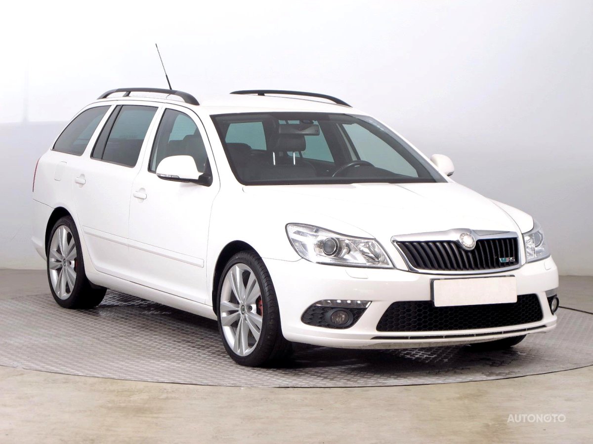 Škoda Octavia, 2010 - celkový pohled