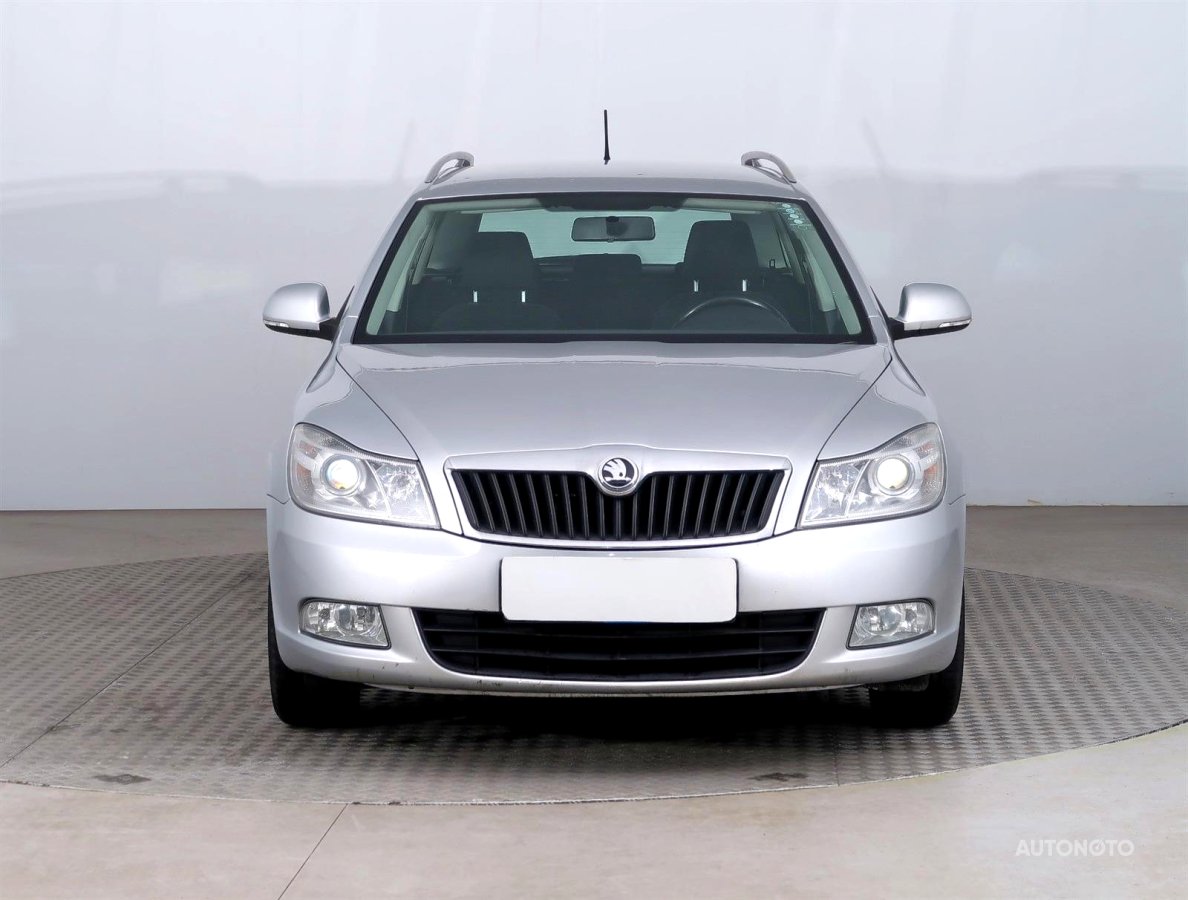 Škoda Octavia, 2011 - pohled č. 2