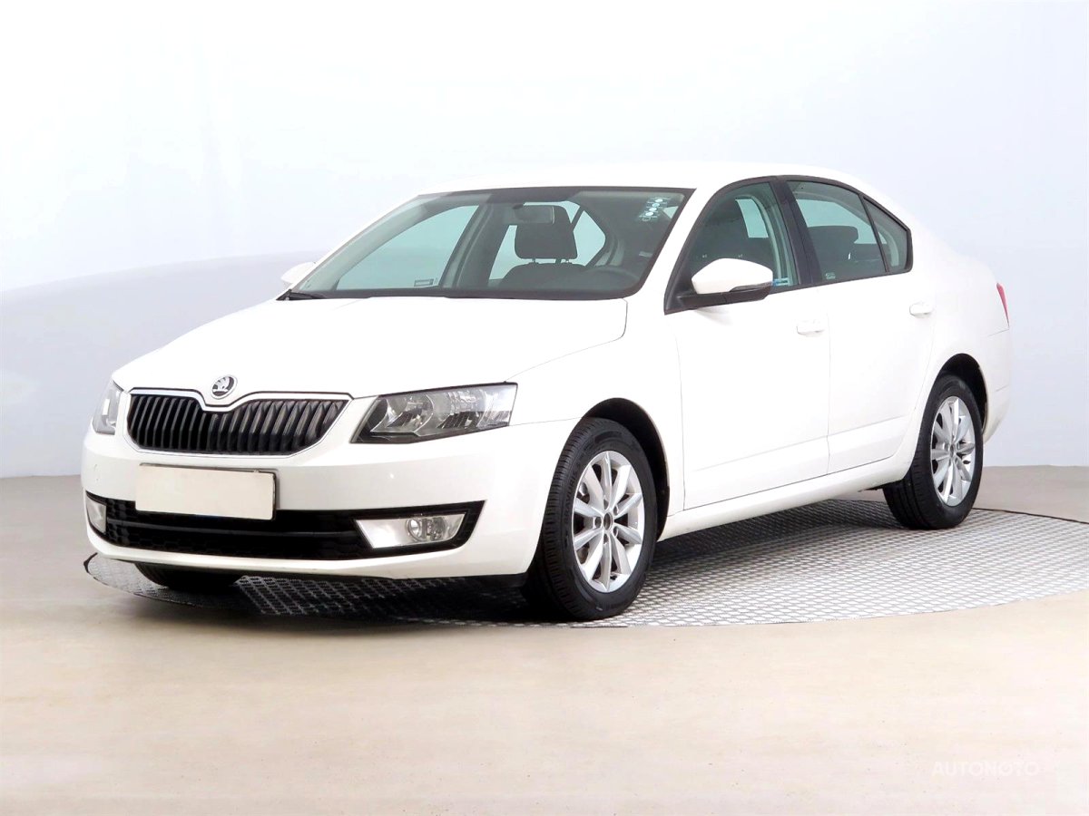 Škoda Octavia, 2015 - pohled č. 3