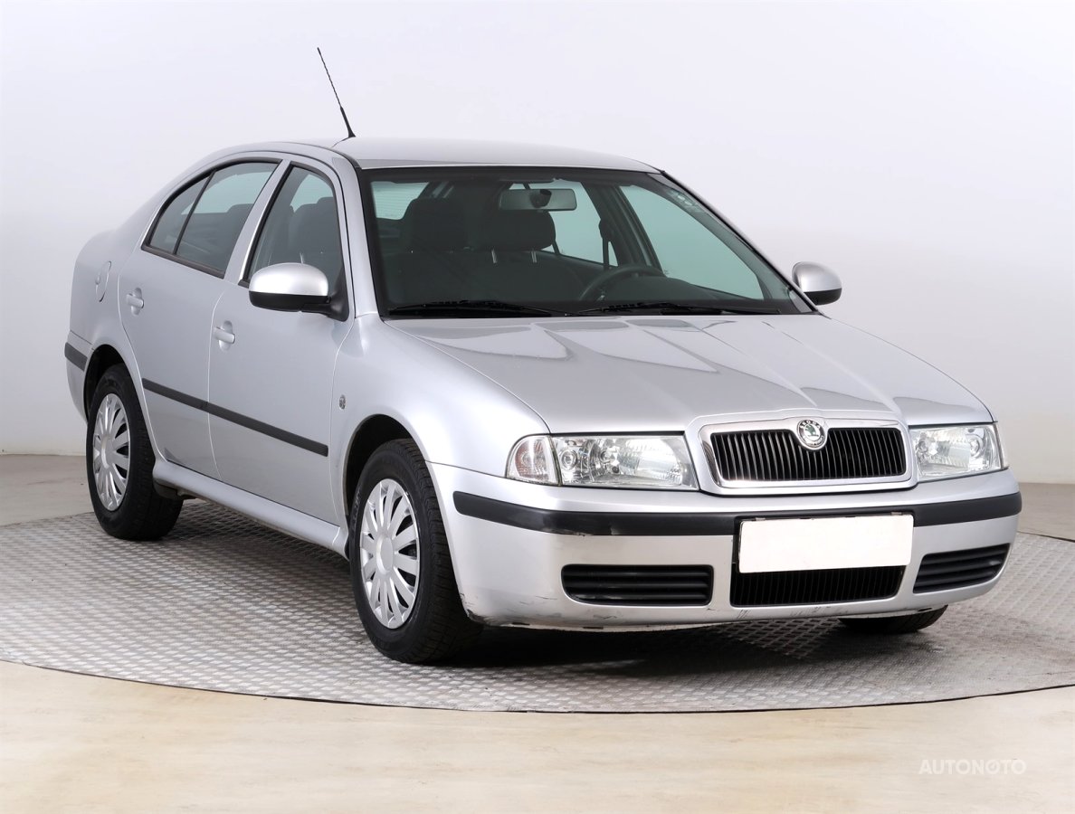 Škoda Octavia, 2010 - celkový pohled