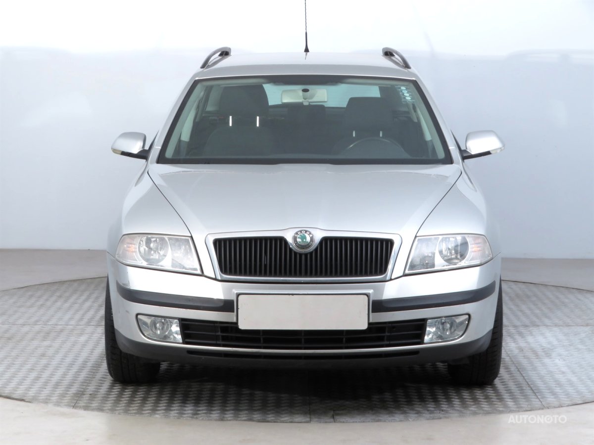 Škoda Octavia, 2005 - pohled č. 2