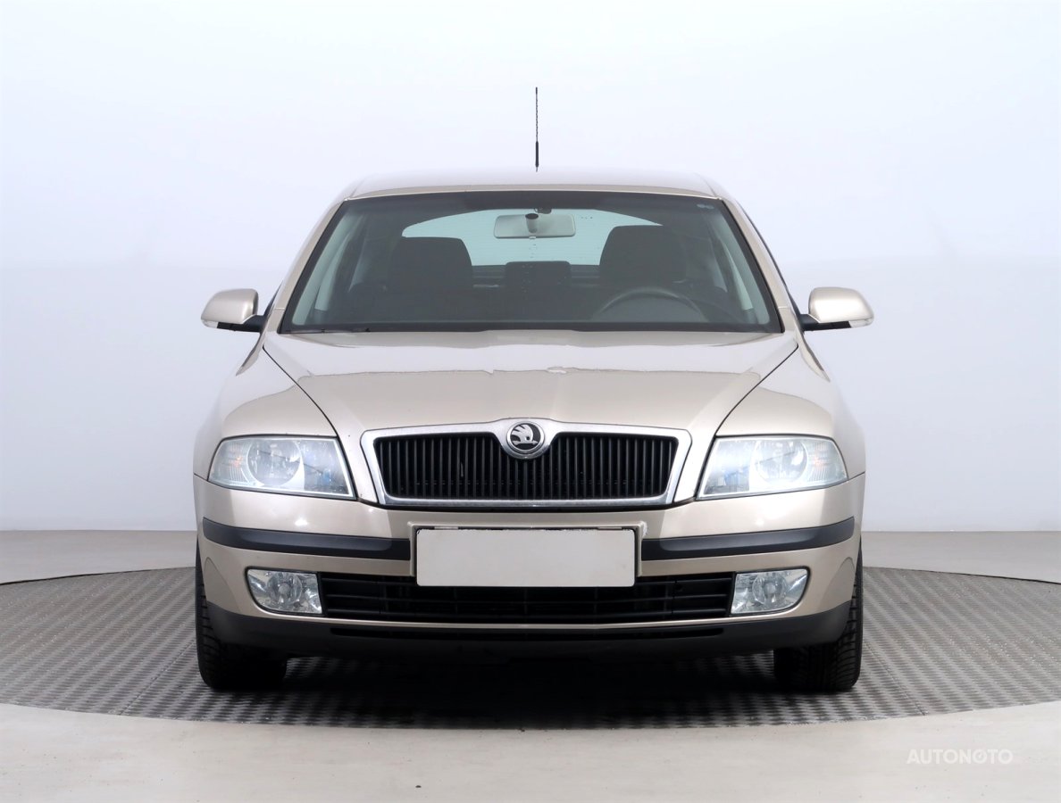 Škoda Octavia, 2005 - pohled č. 2