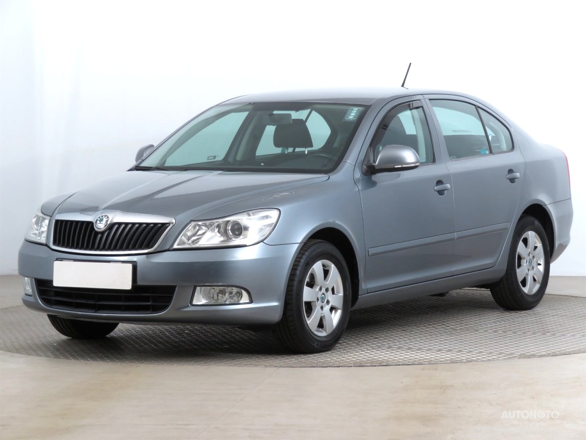 Škoda Octavia, 2012 - pohled č. 3