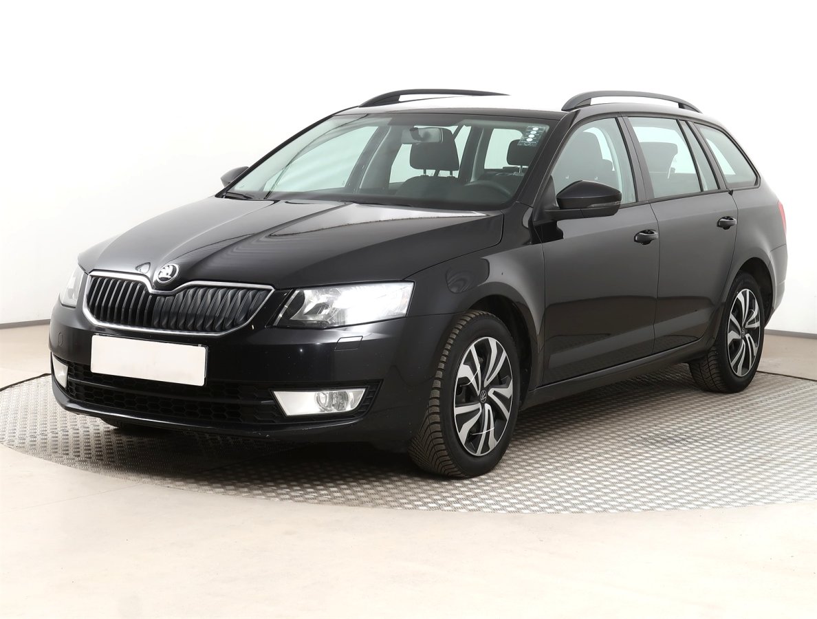 Škoda Octavia, 2015 - pohled č. 3
