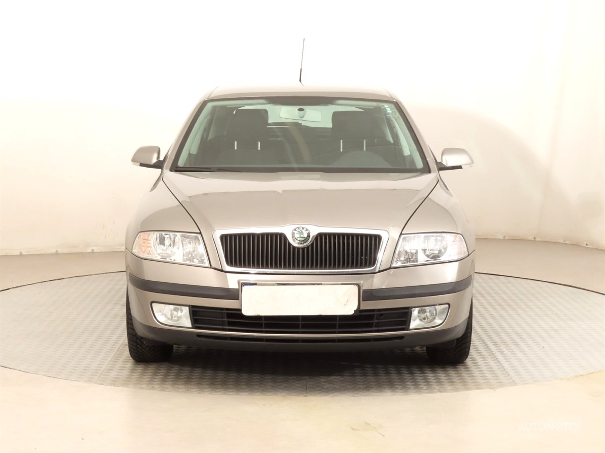 Škoda Octavia, 2008 - pohled č. 2