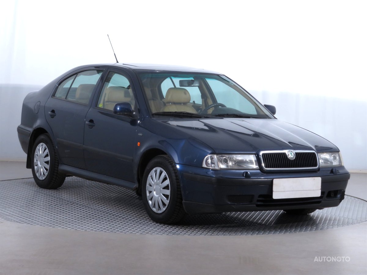 Škoda Octavia, 2000 - celkový pohled
