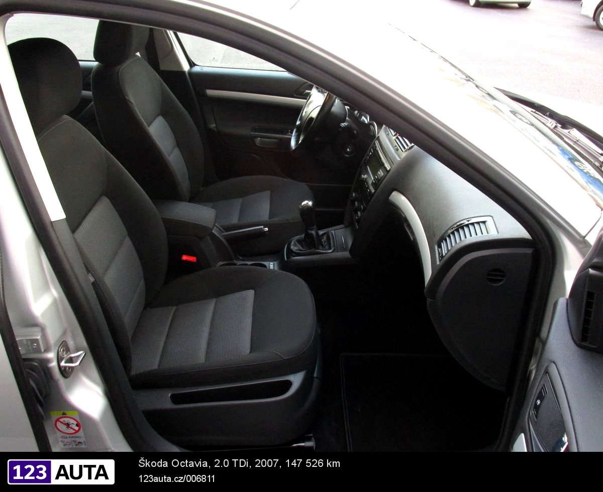 Škoda Octavia II, 2007 - pohled č. 15