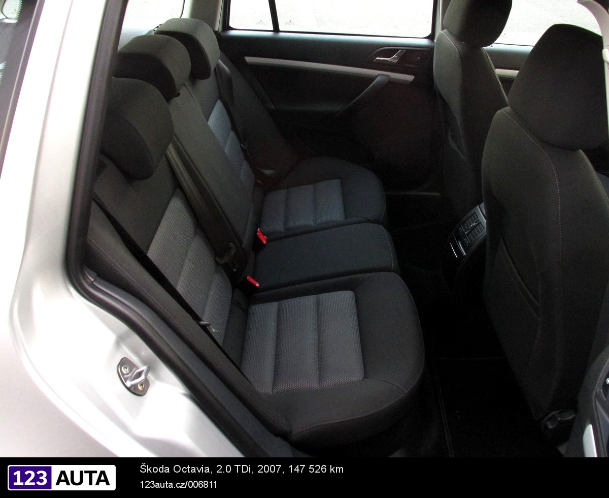 Škoda Octavia II, 2007 - pohled č. 16